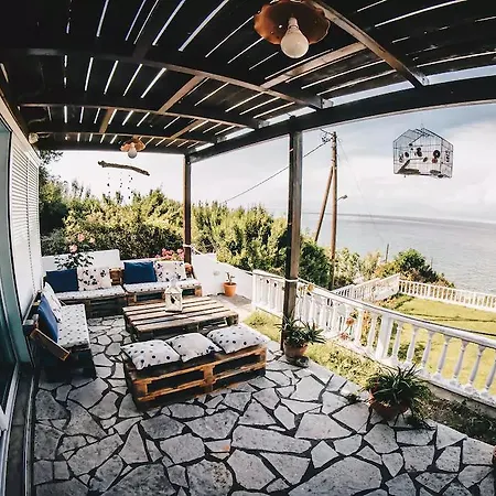 Villa Galanis By The Sea *
