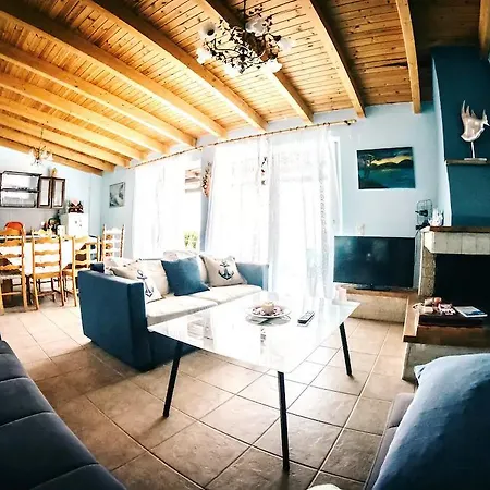 Villa Galanis By The Sea *
